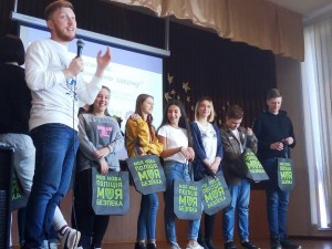 29789922_1693986344003928_5351919450267959499_n