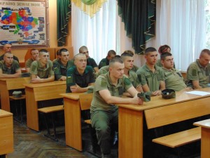 36320214_253091478789070_1310940124590112768_n