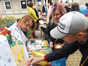 42679752_2172322486355448_1469828990846894080_n